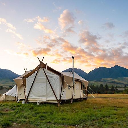 Under Canvas North Yellowstone - Paradise Valley Livingston Bagian luar foto