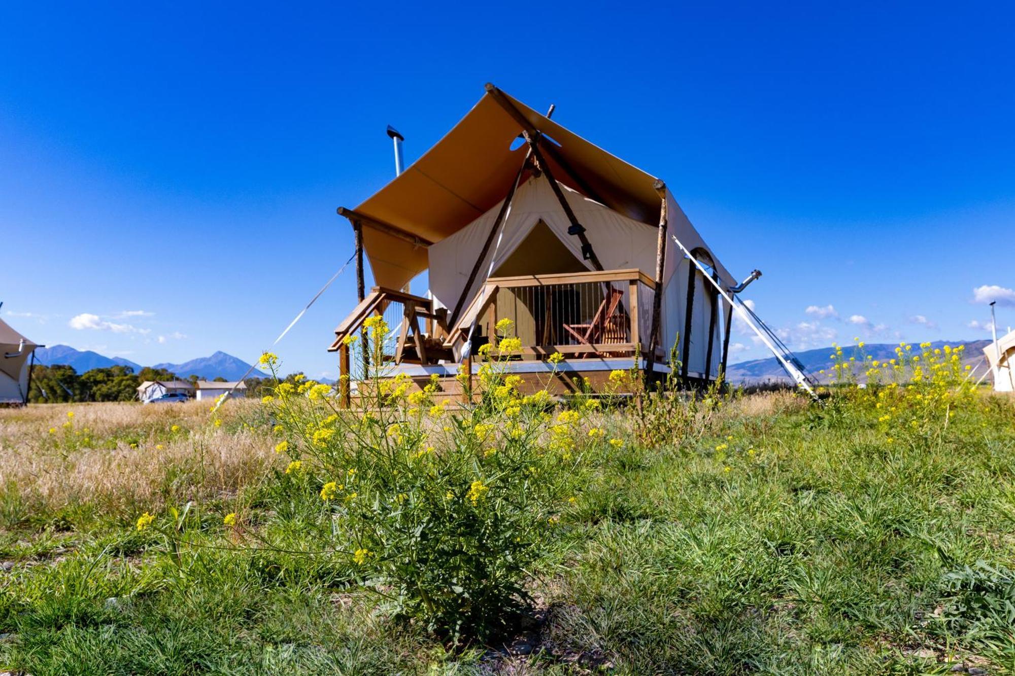 Under Canvas North Yellowstone - Paradise Valley Livingston Bagian luar foto