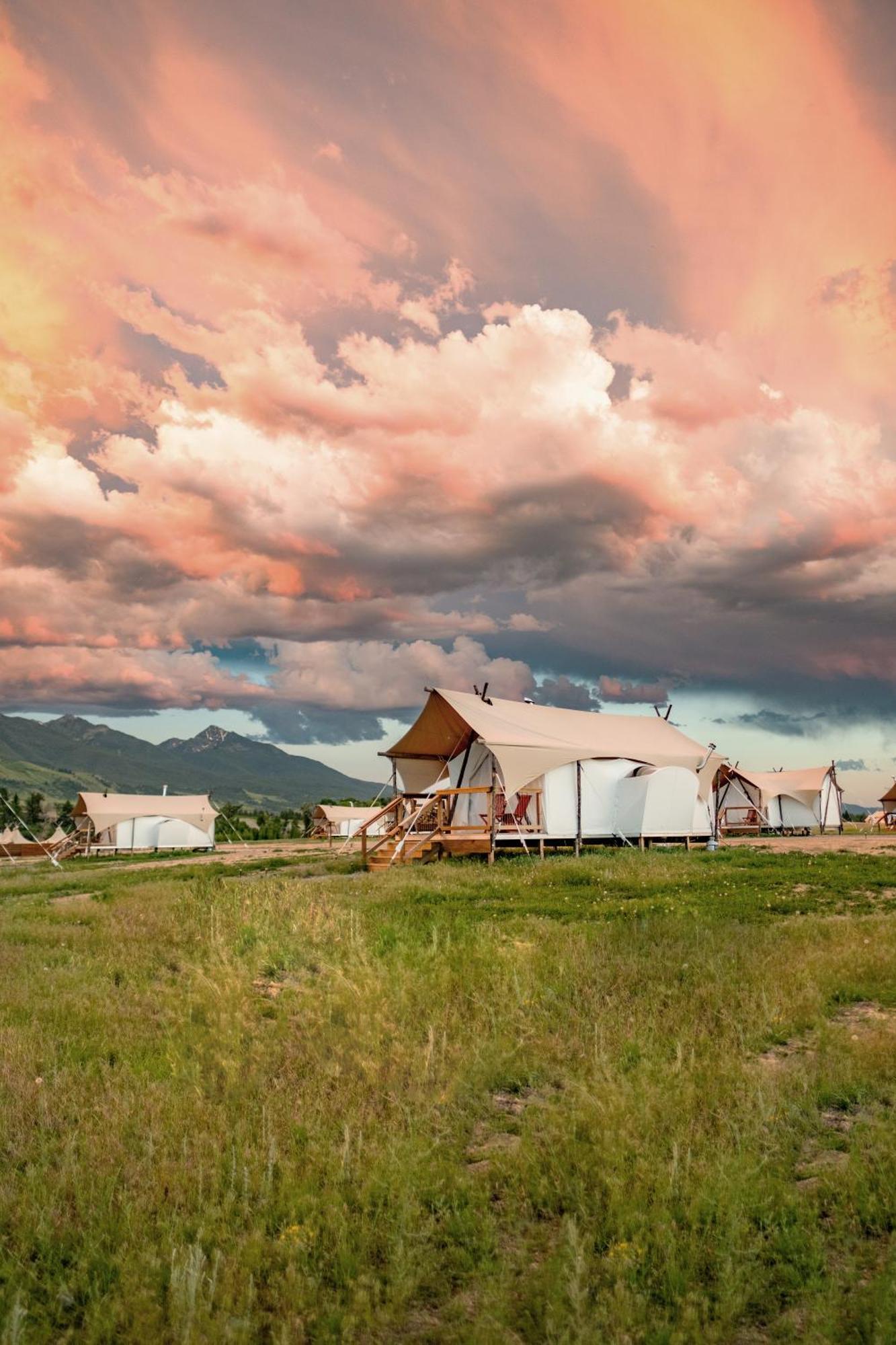 Under Canvas North Yellowstone - Paradise Valley Livingston Bagian luar foto